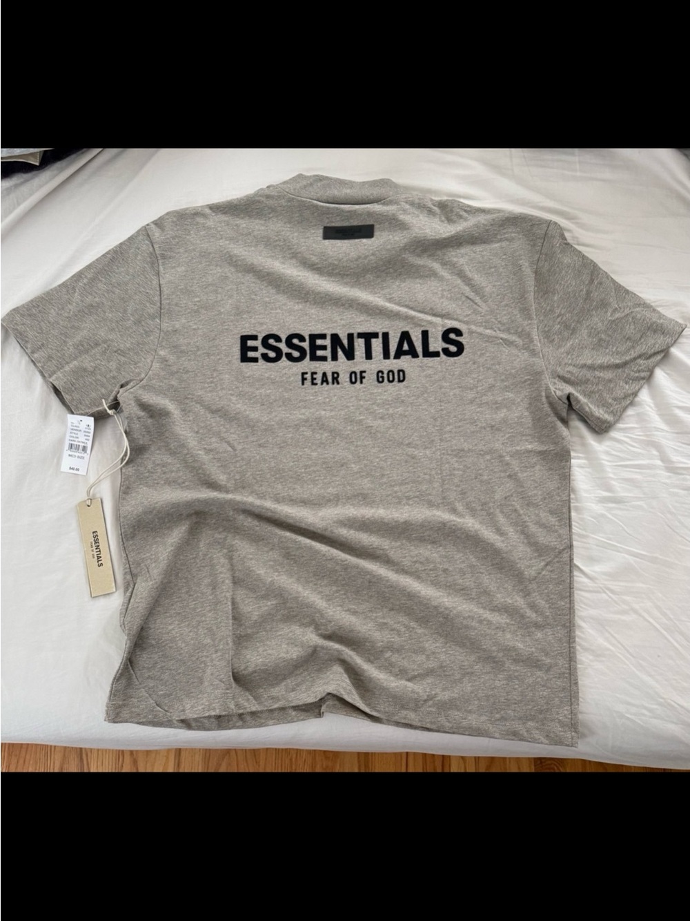 Essentials Fear of God Short Sleeve Tee in dark oatmeal /Gray size large